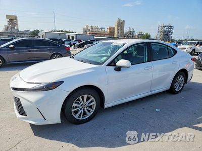 2026 TOYOTA CAMRY HYBRID LE 4T1DAACK3TU662486 - główne zdjęcie licytacji z USA - miniatura