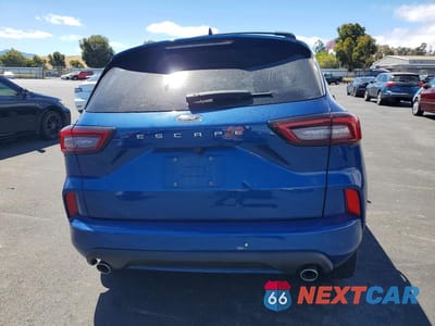 Zdjęcie 6 z 13 samochodu: 2023 FORD ESCAPE ST LINE VIN:1FMCU0MN4PUA67464 - miniatura