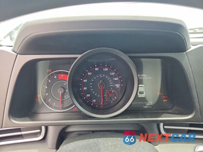 Zdjęcie 9 z 12 samochodu: 2023 HYUNDAI ELANTRA LIMITED VIN:KMHLM4AG1PU584704 - miniatura