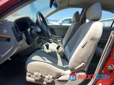 Zdjęcie 7 z 12 samochodu: 2002 HYUNDAI ELANTRA GLS VIN:KMHDN45D92U399911 - miniatura