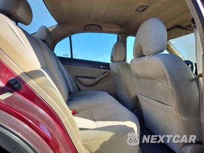 Zdjęcie 10 z 12 samochodu: 2003 HONDA CIVIC LX VIN:2HGES16513H558398 - miniatura