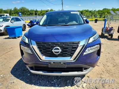 Piąte zdjęcie samochodu w środku: 2023 NISSAN ROGUE SV VIN:JN8BT3BB4PW480880 - miniatura