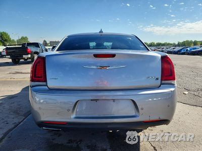 Zdjęcie 6 z 12 samochodu: 2017 CHRYSLER 300 S VIN:2C3CCAGG6HH506702 - miniatura