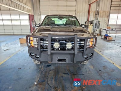 Piąte zdjęcie samochodu w środku: 2013 CHEVROLET SILVERADO K2500 HEAVY DUTY LTZ VIN:1GC1KYE88DF120370 - miniatura