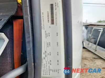 Zdjęcie 12 z 14 samochodu: 2024 VOLVO VNL SEMI TRUCK VIN:4V4NC9EH2RN340237 - miniatura