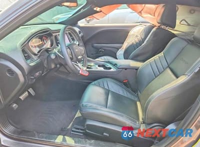 Zdjęcie 7 z 12 samochodu: 2016 DODGE CHALLENGER SRT HELLCAT VIN:2C3CDZC97GH314612 - miniatura