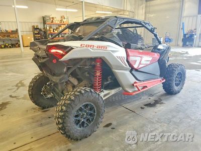 Czwarte zdjęcie samochodu z boku: 2024 CAN-AM MAVERICK X3 UTILITY VEHICLE VIN:3JBVGAY47RE001779 - miniatura