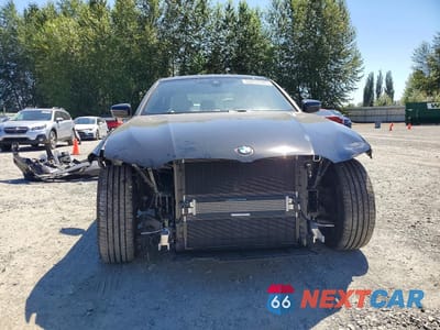 Piąte zdjęcie samochodu w środku: 2024 BMW 330I VIN:3MW69FF08R8E11771 - miniatura