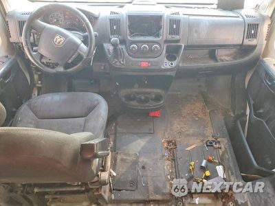 Zdjęcie 8 z 13 samochodu: 2017 RAM PROMASTER 3500 3500 HIGH VIN:3C6URVJG9HE535595 - miniatura