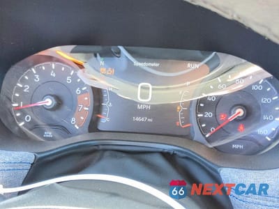 Zdjęcie 9 z 13 samochodu: 2025 JEEP COMPASS LATITUDE VIN:3C4NJDBN2ST619305 - miniatura