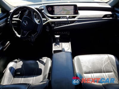 Zdjęcie 8 z 12 samochodu: 2019 LEXUS ES 300H VIN:58AB21B19KU002280 - miniatura