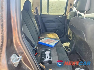Zdjęcie 11 z 13 samochodu: 2017 JEEP PATRIOT SPORT VIN:1C4NJPBAXHD161722 - miniatura