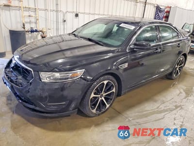 2015 FORD TAURUS SEL 1FAHP2H88FG155535 - główne zdjęcie licytacji z USA - miniatura