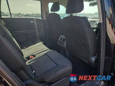 Zdjęcie 10 z 12 samochodu: 2018 VOLKSWAGEN ATLAS S VIN:1V2AP2CA2JC541193 - miniatura