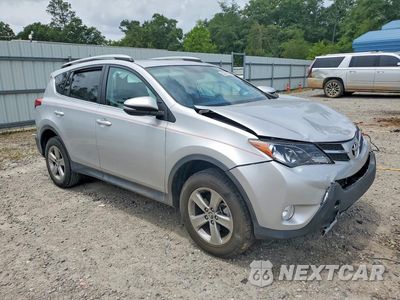 Czwarte zdjęcie samochodu z boku: 2015 TOYOTA RAV4 XLE VIN:2T3WFREV1FW229910 - miniatura