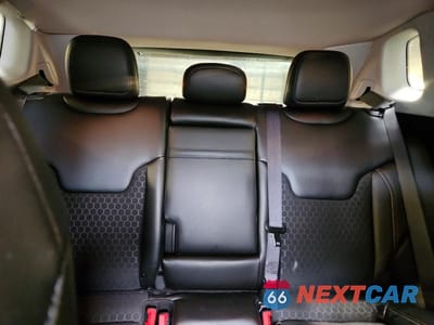 Zdjęcie 10 z 13 samochodu: 2020 JEEP COMPASS LATITUDE VIN:3C4NJDBBXLT129928 - miniatura