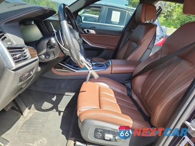 Zdjęcie 7 z 13 samochodu: 2019 BMW X7 XDRIVE50I VIN:5UXCX4C53KLS39033 - miniatura