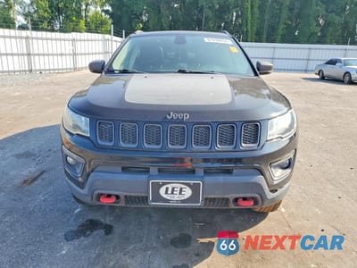 Piąte zdjęcie samochodu w środku: 2018 JEEP COMPASS TRAILHAWK VIN:3C4NJDDB6JT130746 - miniatura