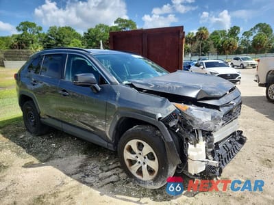 Czwarte zdjęcie samochodu z boku: 2019 TOYOTA RAV4 LE VIN:2T3H1RFV3KC032707 - miniatura