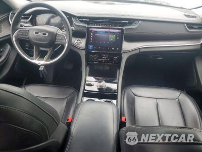 Zdjęcie 8 z 13 samochodu: 2023 JEEP GRAND CHEROKEE LIMITED VIN:1C4RJHBG7PC569093 - miniatura