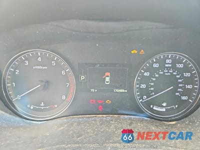 Zdjęcie 9 z 12 samochodu: 2015 HYUNDAI GENESIS 3.8L VIN:KMHGN4JEXFU036180 - miniatura