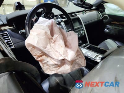 Zdjęcie 8 z 13 samochodu: 2018 LAND ROVER DISCOVERY HSE VIN:SALRR2RV5JA058410 - miniatura