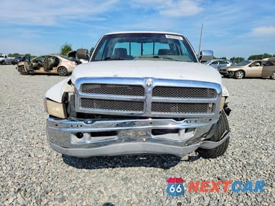 Piąte zdjęcie samochodu w środku: 1996 DODGE RAM 2500 VIN:1B7KC23Z3TJ143917 - miniatura