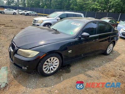 2009 BMW 328 XI WBAPK735X9A453393 - główne zdjęcie licytacji z USA - miniatura