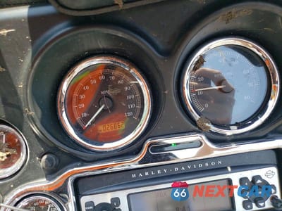 Zdjęcie 7 z 9 samochodu: 2011 HARLEY-DAVIDSON FLHTCU VIN:1HD1FC416BB623300 - miniatura