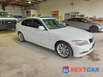 Czwarte zdjęcie samochodu z boku: 2011 BMW 328 I SULEV VIN:WBAPH5G56BNM74799 - miniatura