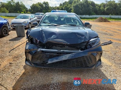 Piąte zdjęcie samochodu w środku: 2025 TOYOTA CAMRY SE VIN:4T1DBADK2SU538851 - miniatura