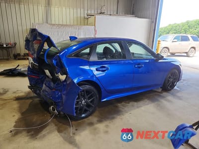 Trzecie zdjęcie samochodu z tyłu: 2023 HONDA CIVIC SPORT VIN:2HGFE2F57PH549745 - miniatura