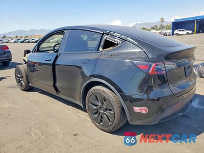Drugie zdjęcie samochodu z przodu: 2022 TESLA MODEL Y VIN:7SAYGDEE2NF409753 - miniatura