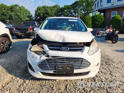 Piąte zdjęcie samochodu w środku: 2013 FORD C-MAX SE VIN:1FADP5AU3DL515726 - miniatura