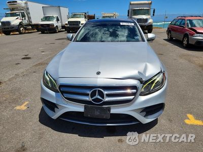 Piąte zdjęcie samochodu w środku: 2020 MERCEDES-BENZ E 350 VIN:WDDZF8DBXLA717588 - miniatura