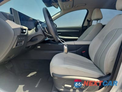 Zdjęcie 7 z 13 samochodu: 2025 HYUNDAI SONATA HYBRID SEL VIN:KMHL34JJ8SA115196 - miniatura