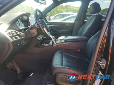 Zdjęcie 7 z 12 samochodu: 2018 BMW X5 XDRIVE35I VIN:5UXKR0C52J0X87667 - miniatura