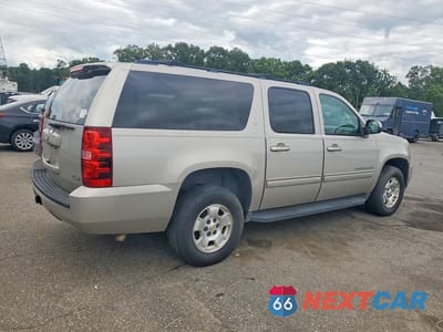 Trzecie zdjęcie samochodu z tyłu: 2009 CHEVROLET SUBURBAN K1500 LT VIN:1GNFK26309R251831 - miniatura