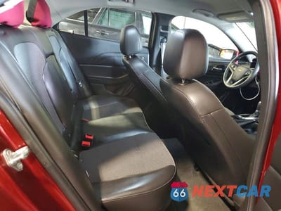 Zdjęcie 10 z 12 samochodu: 2015 CHEVROLET MALIBU 1LT VIN:1G11C5SL6FF346665 - miniatura