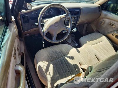 Zdjęcie 8 z 13 samochodu: 2003 TOYOTA TACOMA BASE VIN:5TENL42N63Z281710 - miniatura