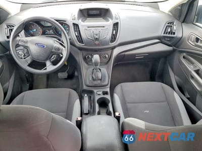 Zdjęcie 8 z 13 samochodu: 2013 FORD ESCAPE S VIN:1FMCU0F76DUD82227 - miniatura