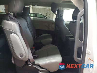 Zdjęcie 11 z 13 samochodu: 2023 TOYOTA SIENNA XLE VIN:5TDYSKFC7PS079216 - miniatura