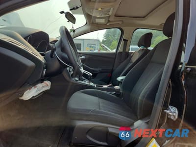 Zdjęcie 7 z 12 samochodu: 2018 FORD FOCUS SEL VIN:1FADP3H2XJL233765 - miniatura