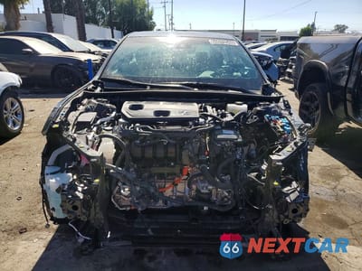 Piąte zdjęcie samochodu w środku: 2025 LEXUS ES 300H BASE VIN:58ADA1C12SU070057 - miniatura