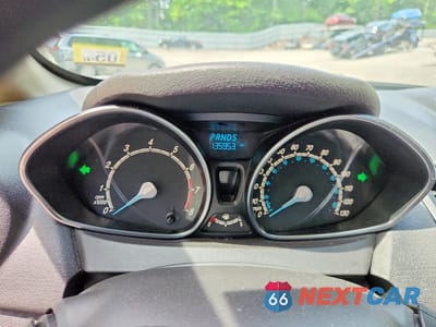 Zdjęcie 9 z 12 samochodu: 2018 FORD FIESTA SE VIN:3FADP4BJ1JM116418 - miniatura