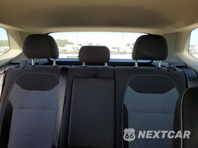 Zdjęcie 10 z 13 samochodu: 2025 VOLKSWAGEN TAOS S VIN:3VV8C7B20SM047757 - miniatura