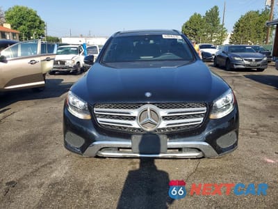 Piąte zdjęcie samochodu w środku: 2017 MERCEDES-BENZ GLC 300 4MATIC VIN:WDC0G4KB0HF253212 - miniatura