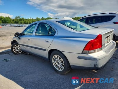 Drugie zdjęcie samochodu z przodu: 2004 VOLVO S60 VIN:YV1RS61T142343630 - miniatura