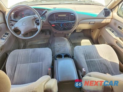 Zdjęcie 8 z 12 samochodu: 2000 TOYOTA TUNDRA SR5 VIN:5TBBT4419YS098022 - miniatura