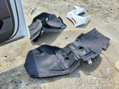 Zdjęcie 13 z 14 samochodu: 2026 CHEVROLET SUBURBAN K1500 HIGH COUNTRY VIN:1GNS6GKL7TR248020 - miniatura